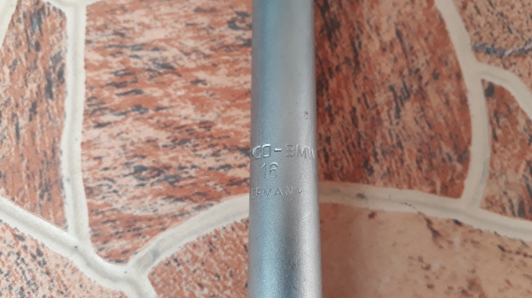 บล๊อคถอดหัวเทียน BMW เบอร์16