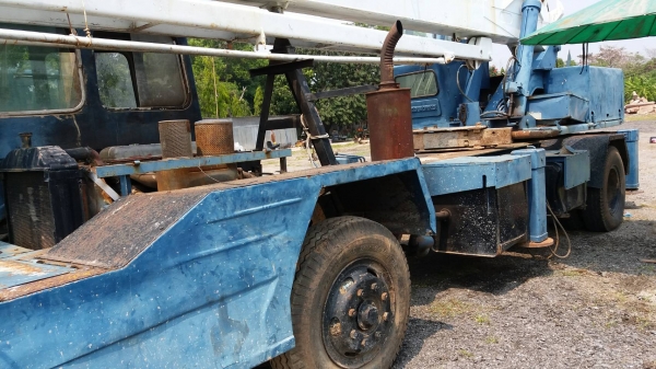 เครน6ล้อขนาด11ตัน KATO บูม2ชัก3ปลอก รถทำงานอยู่ เล่มทะเบียน เครน6ล้อขนาด11ตัน KATO บูม2ชัก3ปลอก รถทำงานอยู่ เล่มทะเบียน