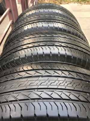 ยาง Bridgestone 265 70 16 ปี17 ดอกเต็ม เนื้อนิ่มๆ ใช้ยาว ราคาไม่แพง