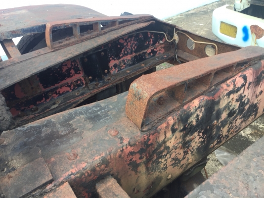 ขายรถ10ล้อหัวลาก ISUZU FXZ13NYเครื่อง210แรงม้าปี33 สนใจโทร 081-970-1072