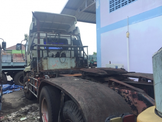 ขายรถ10ล้อหัวลาก ISUZU FXZ13NYเครื่อง210แรงม้าปี33 สนใจโทร 081-970-1072