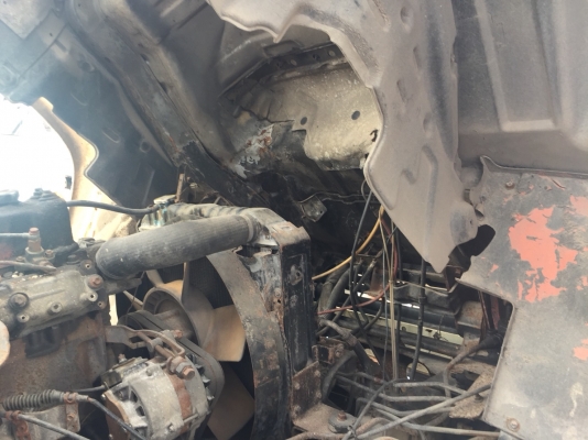 ขายรถ10ล้อหัวลาก ISUZU FXZ13NYเครื่อง210แรงม้าปี33 สนใจโทร 081-970-1072