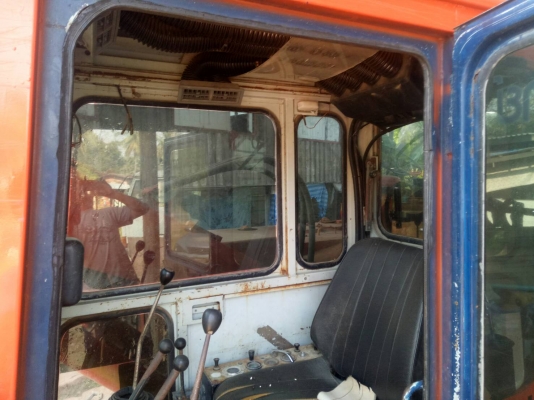 ขายรถKobelco sk045 Yutaniเก่านอก สภาพสวยพร้อมใช้ ติดต่อคุณอ๊อฟ พิจิตร 086-737-9991