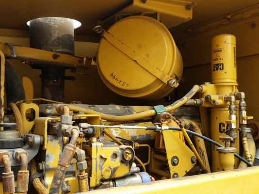 ขายรถบดอัดสั่นสะเทือนล้อเรียบ 10 ตัน CATERPILLAR CS-563C นำเข้าจาก USA าแท้ 100\% สภาพสวย ไม่เคยใช้งานในไทย ขายรถบดอัดสั่นสะเทือนล้อเรียบ 10 ตัน CATERPILLAR CS-563C นำเข้าจาก USA าแท้ 100\% สภาพสวย ไม่เคยใช้งานในไทย