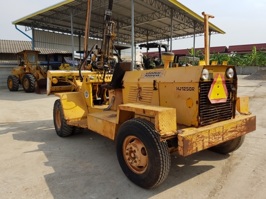 ขายรถตอกพื้นคอนกรีต ยีห้อ  ARROW HJ1250 นำเข้าจาก USA แท้ 100\% สภาพสวย ไม่เคยใช้งานในไทย