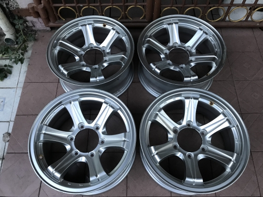 ล้อเเท้ WEDS 16กว้าง7อ๊อฟ5 เก่าเก็บมือสองจากญี่ปุ่นสีเดิมๆสภาพสวย