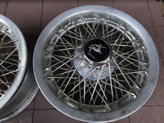 ล้อเเท้ซี่ลวด WISER 15กว้าง6นิ้วครึ่งเก่าญี่ปุ่นเเท้สภาพสวยเดิมๆตามรูป