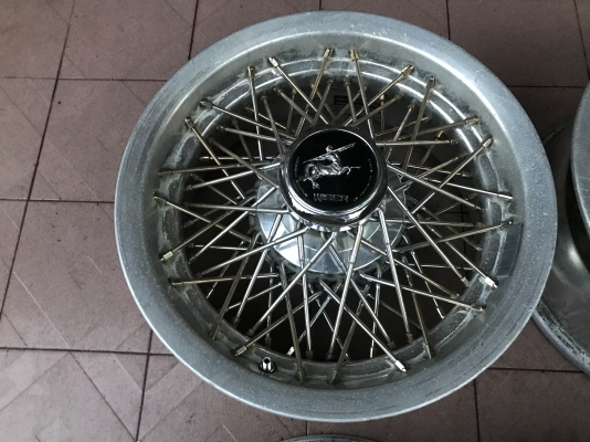 ล้อเเท้ซี่ลวด WISER 15กว้าง6นิ้วครึ่งเก่าญี่ปุ่นเเท้สภาพสวยเดิมๆตามรูป