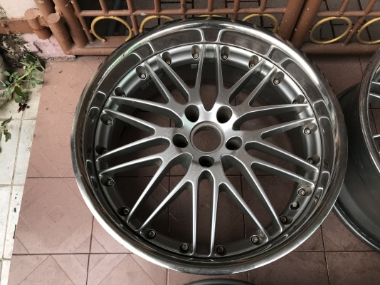 ล้อเเท้ BREYTON ขอบ20หน้า9ครึ่งออฟ17หลัง10ครึ่งออฟ26สีเดิมๆยุ่น5รู120 ล้อเเท้ BREYTON ขอบ20หน้า9ครึ่งออฟ17หลัง10ครึ่งออฟ26สีเดิมๆยุ่น5รู120