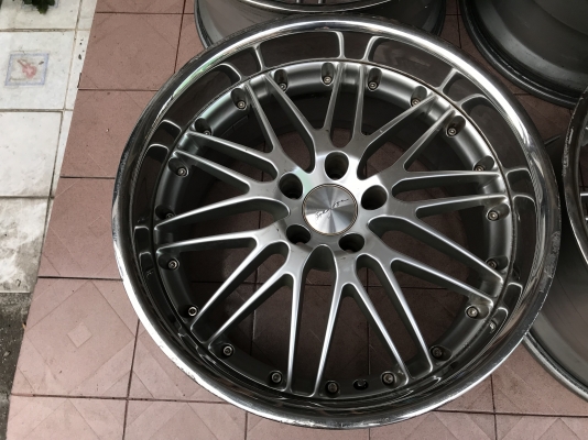 ล้อเเท้ BREYTON ขอบ20หน้า9ครึ่งออฟ17หลัง10ครึ่งออฟ26สีเดิมๆยุ่น5รู120 ล้อเเท้ BREYTON ขอบ20หน้า9ครึ่งออฟ17หลัง10ครึ่งออฟ26สีเดิมๆยุ่น5รู120