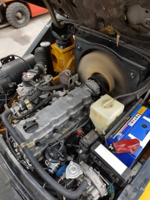 KOMATSU FG30-17 เครื่่องเบนซิล+แก๊ส เกียร์ออโต้ เสาสูง4.5เมตร สนใจติดต่อ 083-062-0223(ปอน) KOMATSU FG30-17 เครื่่องเบนซิล+แก๊ส เกียร์ออโต้ เสาสูง4.5เมตร สนใจติดต่อ 083-062-0223(ปอน)