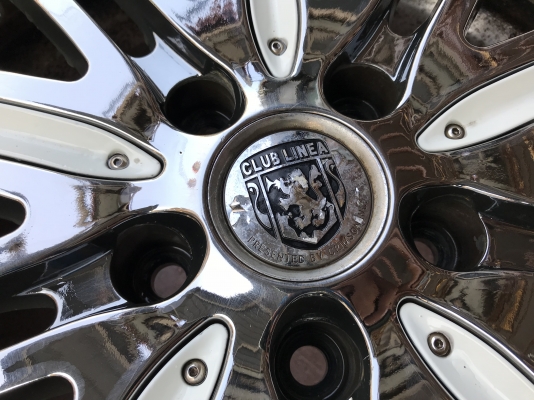 ล้อเเท้ CLUBLINEAขอบ19กวัาง8อ๊อฟ38เก่านอกสีเดิมๆตามรูปขอบมีรอยบางเล็กน้อย