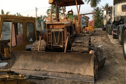 ขาย!! >>> Komatsu D20P รุ่น 5 พร้อมใช้งาน เอกสารใบซื้อขาย <<<  เบอร์ติดต่อ 098-7155789 086-4631102