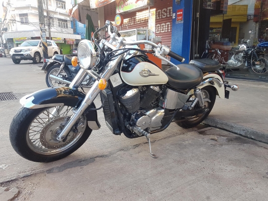 ขายแลกเทิร์น HONDA SHADOW400 CLASSIC เดิมๆ แฮนด์กว้าง โครเมี่ยมเงา อินวอยส์ สรรพสามิตร ราคา 65000 บา ขายแลกเทิร์น HONDA SHADOW400 CLASSIC เดิมๆ แฮนด์กว้าง โครเมี่ยมเงา อินวอยส์ สรรพสามิตร ราคา 65000 บา