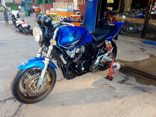 ขายแลกเทิร์น HONDA CB400 TECH1 ปี2000 แต่งท้ายเทค3 สีสวย ท่อแต่ง กันล้ม อินวอยส์ สรรพสามิตร ราคา 695