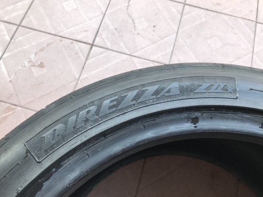 ยาง DUNLOP Z2 255 40 17 ยาง JAPAN ปี14 1คู่เก่านอกสภาพสวยดอกเเน่นๆ