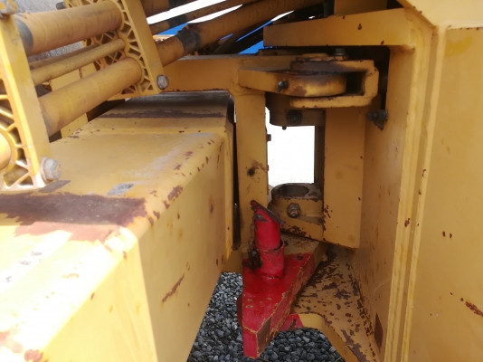 รถบดเก่านอก CS-563C ขนาด 10 ตัน ปี 1,997 7,232 ชม สนใจ 061-4194021 NDT Thailand Line : 0614194021 พรภวิษย์ รถบดเก่านอก CS-563C ขนาด 10 ตัน ปี 1,997 7,232 ชม สนใจ 061-4194021 NDT Thailand Line : 0614194021 พรภวิษย์