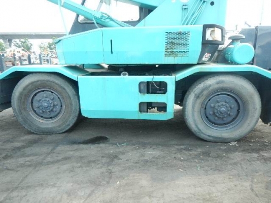ขายรถเครนเก่าจาก JAPAN  ยังไม่เคยใช้งานในไทย   ยี่ห้อ KOBELCO  รุ่น  RK70M2  สภาพสวย สนใจทดลองขับได้ 089-2619445