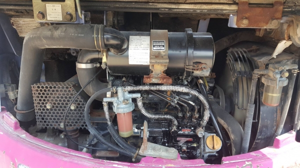 ขายรถขุดขนาดเล็ก  ยี่ห้อ KOMATSUรุ่น    PC28UU2 E สภาพเดิมๆเก่านอก/แทรคยาง ใช้งานได้จริงขายราคาถูก สนใจ089-2619445