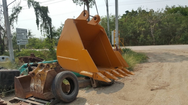 ขายด่วนบุ้งกี๋***ใหม่**ใช้สำหรับรขุด100-120 สลัก65มิล/ปากกว้าง36 นิ้ว สนใจดูสินค้า 089-2619445 ขายด่วนบุ้งกี๋***ใหม่**ใช้สำหรับรขุด100-120 สลัก65มิล/ปากกว้าง36 นิ้ว สนใจดูสินค้า 089-2619445