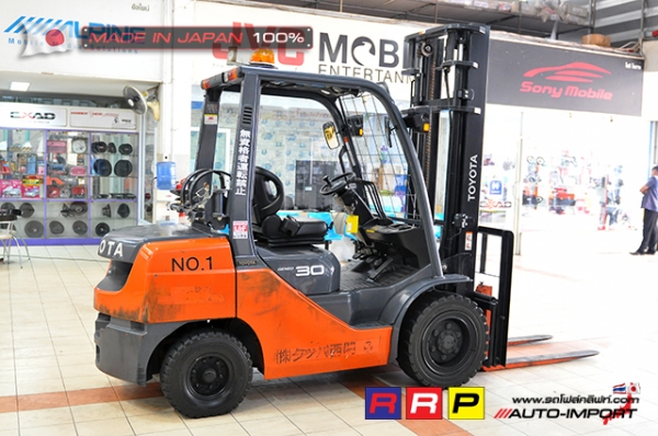 ขายรถโฟล์คลิฟท์มือสอง TOYOTA รุ่น 8FG30-30940 นำเข้าจากประเทศญี่ปุ่น 100\% ไม่เคยใช้งานในไทย ขายรถโฟล์คลิฟท์มือสอง TOYOTA รุ่น 8FG30-30940 นำเข้าจากประเทศญี่ปุ่น 100\% ไม่เคยใช้งานในไทย