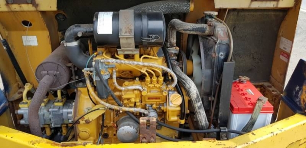 ขายด่วนรถแบคโฮKOMATSUโคมัสซูรุ่นยอดนิยมสวยๆPC15-6เครื่องโคมัสซู3D75เครื่องดีปั่มแรงรถนอกเพิ่งนำเข้ามาใหม่ยังไม่เคยใช้งานในเมืองไทยเลย