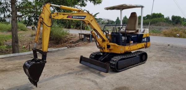 ขายด่วนรถแบคโฮKOMATSUโคมัสซูรุ่นยอดนิยมสวยๆPC15-6เครื่องโคมัสซู3D75เครื่องดีปั่มแรงรถนอกเพิ่งนำเข้ามาใหม่ยังไม่เคยใช้งานในเมืองไทยเลย