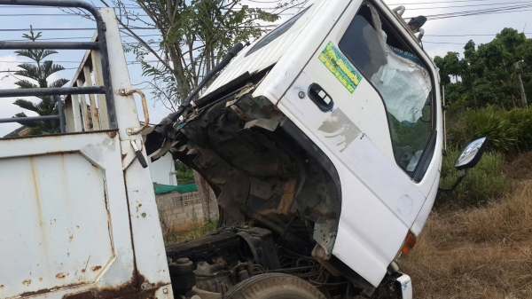 รถหกล้อ ISUZU หัวการ์ตูน 135แรง เอกสารเล่มชุดโอนครบ รถหกล้อ ISUZU หัวการ์ตูน 135แรง เอกสารเล่มชุดโอนครบ