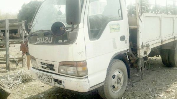 รถหกล้อ ISUZU หัวการ์ตูน 135แรง เอกสารเล่มชุดโอนครบ รถหกล้อ ISUZU หัวการ์ตูน 135แรง เอกสารเล่มชุดโอนครบ