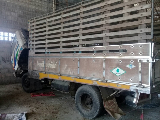 ขาย 6ล้อ ฮีโน่ km 777  เครื่อง 117แรง