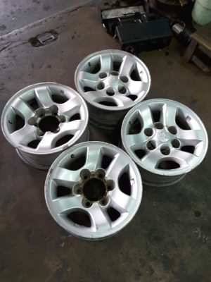 ล้อเดิม Tiger d4d 6รู139 ขอบ15*7 สภาพดี 1ชุด