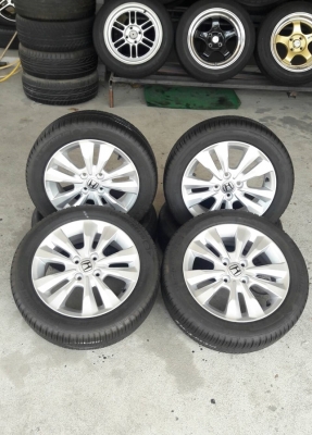 ขายล้อHONDA CITY ขอบ15 ยางปี15  4ล้อ