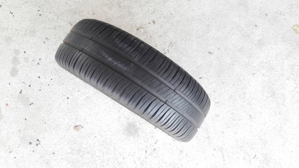 ขายล้อHONDA CITY ขอบ15 ยางปี15  4ล้อ