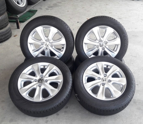ขายล้อHONDA Jazz Hybrid ขอบ15 ยางปี16  4ล้อ