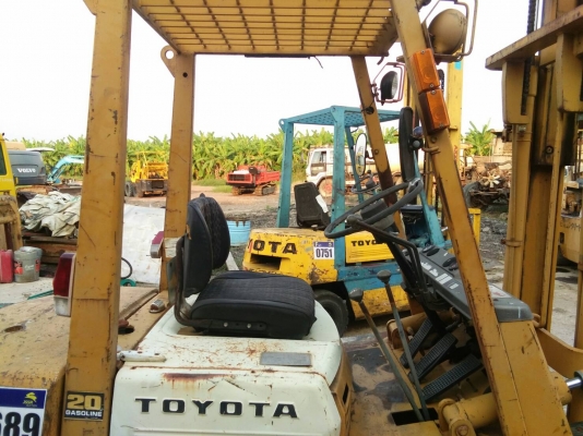 รถฟอร์คลิฟต์ TOYOTA 40-3FG20 รถเก่านอกนำเข้า ยังไม่เคยใช้งานในไทย ยก 2 ตัน เสาสูง 4.5 เมตร ยางตันหน้า-หลัง สภาพดี พร้อมใช้งาน มีเอกสารใบอินวอยซ์