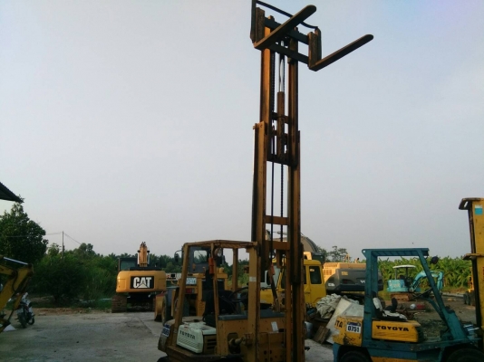 รถฟอร์คลิฟต์ TOYOTA 40-3FG20 รถเก่านอกนำเข้า ยังไม่เคยใช้งานในไทย ยก 2 ตัน เสาสูง 4.5 เมตร ยางตันหน้า-หลัง สภาพดี พร้อมใช้งาน มีเอกสารใบอินวอยซ์