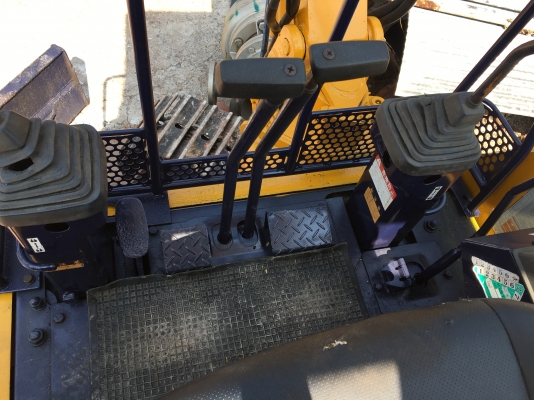 Pc30-6 KOMUTSU  เนื้อดีพิมพ์นิยม พร้อมใช่งาน เครื่องดีปั้มแรง เอวแน่ๆ ไว