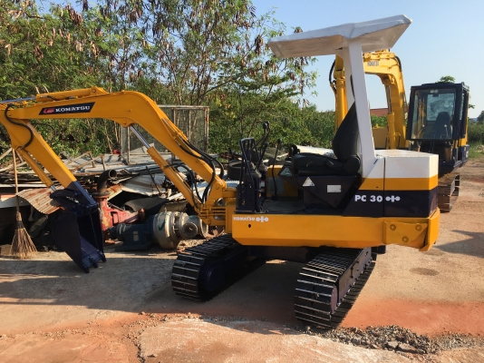 Pc30-6 KOMUTSU  เนื้อดีพิมพ์นิยม พร้อมใช่งาน เครื่องดีปั้มแรง เอวแน่ๆ ไว