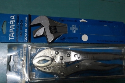 ขายคีมล็อกTAPARIA MADE IN INDIA. ใหม่เก่าเก็บ