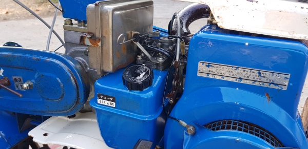 รถพรวนดิน สาดดินยกร่อง ใบตีสวยๆๆพร้อมใช้งาน รถพรวนดิน สาดดินยกร่อง ใบตีสวยๆๆพร้อมใช้งาน