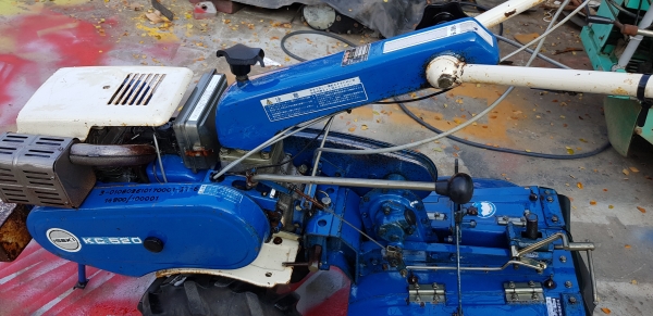 รถพรวนดิน สาดดินยกร่อง ใบตีสวยๆๆพร้อมใช้งาน รถพรวนดิน สาดดินยกร่อง ใบตีสวยๆๆพร้อมใช้งาน