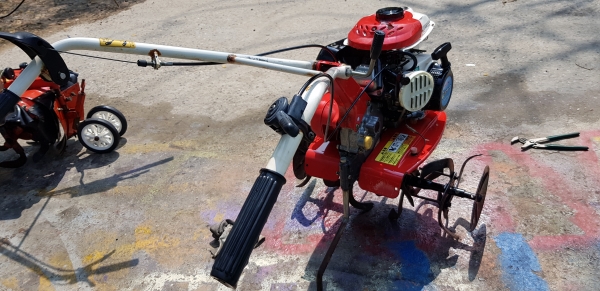 รถพรวนดิน พร้อมใช้งาน รถพรวนดิน พร้อมใช้งาน