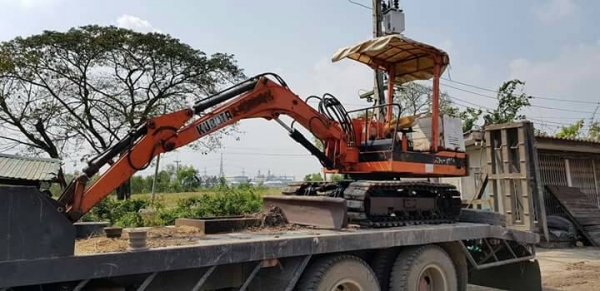 ขายด่วนรถแบคโฮKUBOTAคูโบต้าKH11เทียบเท่าPC35เครื่องคูโบต้า3สูบปั่มแรงรถนอกเพิ่งนำเข้ามาใหม่ยังไม่เคยใช้งานในเมืองไทยเลย