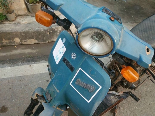 ขาย สกู๊ตเตอร์ bajaj sunny 50 cc รถติดขับได้ ตามสภาพ ราคา 3900  อยู่ นครสวรรค์