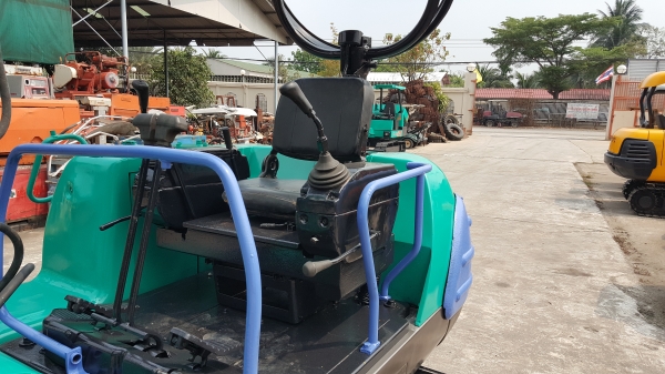 ขาย รถขุด KOBELCO รุ่น SK030 มือสองญี่ปุ่น แทรกเหล็ก สลัก บูทเอวแน่น 100\% สวยพร้อมใช้งาน มือถือ 0818753444