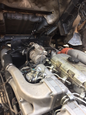 ขายหัวครัสซี่Hino320ปี50 สภาพสวยพร้อมใช้ ติดต่อคุณอ๊อฟ พิจิตร 086-737-9991