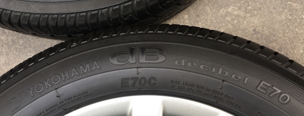 ล้อแม็ก Toyota Vios 12 ก้าน ขอบ 15 สีเทาดำ พร้อมยาง 185-60-15 Yokohama ปี 13