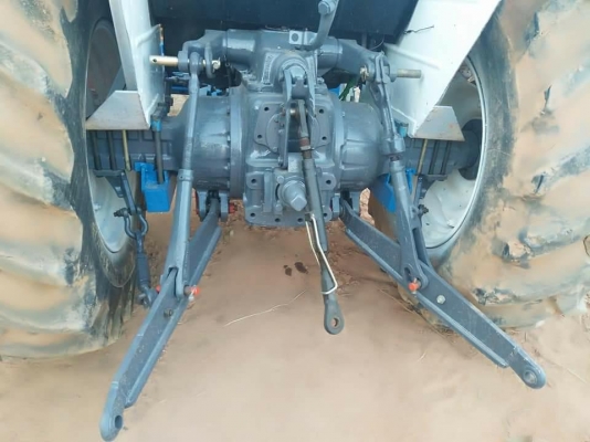 ขายรถไถ6640 เครื่องดี เกียร์ดี อุปกรมีดันหน้าและหาง6. ขายรถไถ6640 เครื่องดี เกียร์ดี อุปกรมีดันหน้าและหาง6.