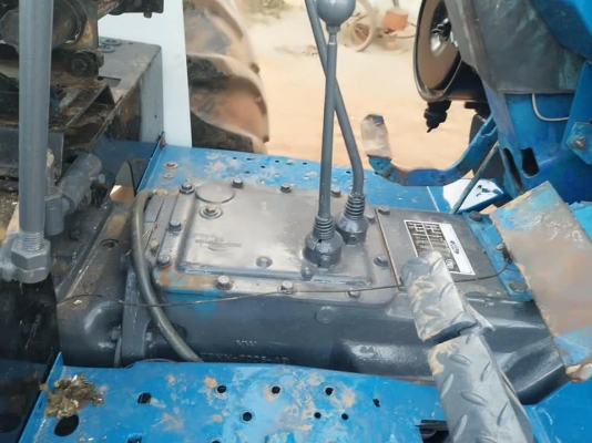 ขายรถไถ6640 เครื่องดี เกียร์ดี อุปกรมีดันหน้าและหาง6. ขายรถไถ6640 เครื่องดี เกียร์ดี อุปกรมีดันหน้าและหาง6.