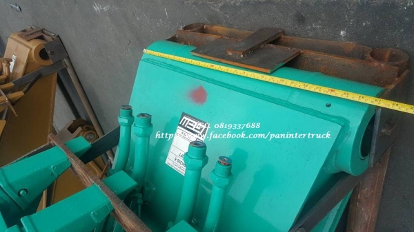 สินค้าใหม่ งานนำเข้า*ขายถูกด่วนๆ ชุดบูม-อาร์มยาวพร้อมบุ๊งกี๋ สำหรับรถขุดไซค์ 200 ,210 /ยังไม่เคยใช้งานในเมืองไทย ราคาเพียง 280,000 บาท